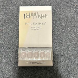 Red Aspen Nail Dashes - Nell’s French Tip
